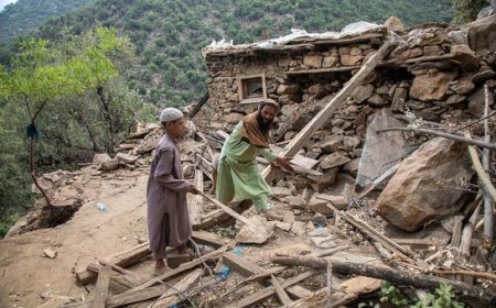 Taliban internet blackout leaves Afghans in limbo while needs surge