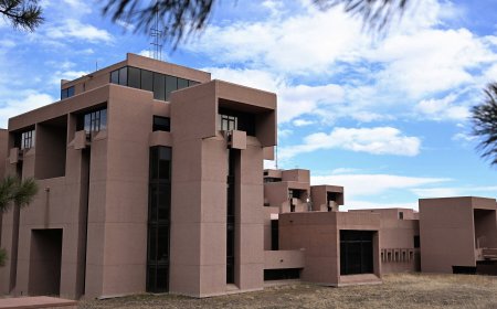 A Somber Mood at Science Meeting as Trump Budget Cuts Continue