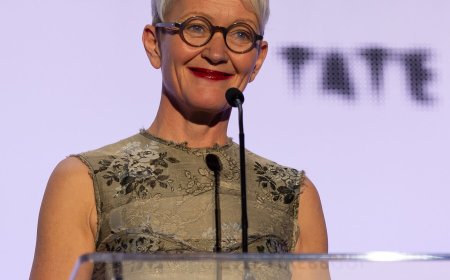 Tate Museums Are in Choppy Waters. Now, Their Director Is Leaving.