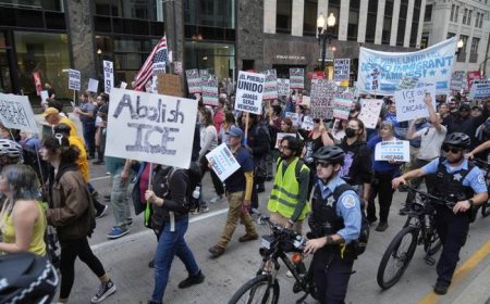 Supreme Court: Trump Can't Deploy National Guard in Chicago