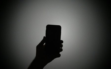 Meet the team that investigates when journalists and activists get hacked with government spyware