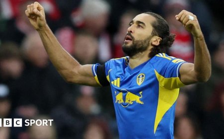 'Watkins has the edge - but Calvert-Lewin could yet make World Cup'