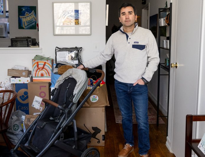 A Surrogacy Firm Told Parents-to-Be Their Money Was Safe. Suddenly, It Vanished.