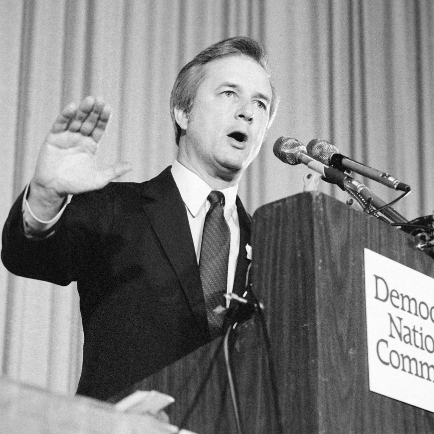 James B. Hunt Jr., North Carolina Governor Who Kept State Blue, Dies at 88