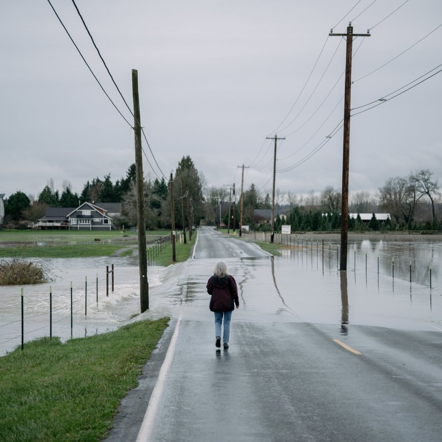 100,000 in Washington State Ordered to Evacuate as Rivers Rise
