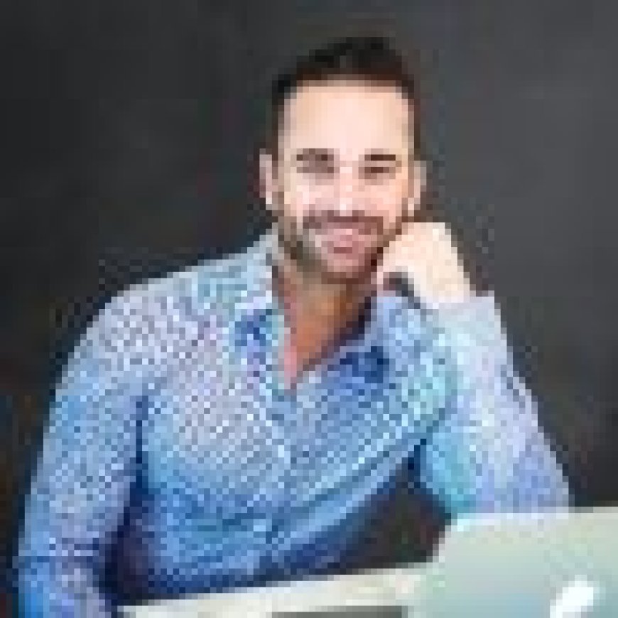 How I Turned My Internet Browser Into a $30 Per Hour AI Marketing Assistant — Here's the Exact Setup