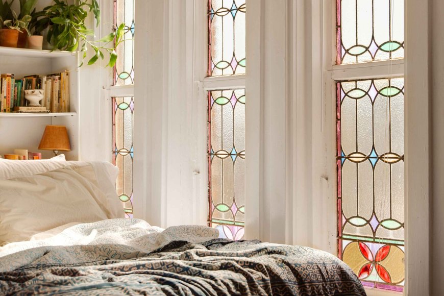 10 Cozy Earth Deals Worth Snapping Up Before the End of the Year