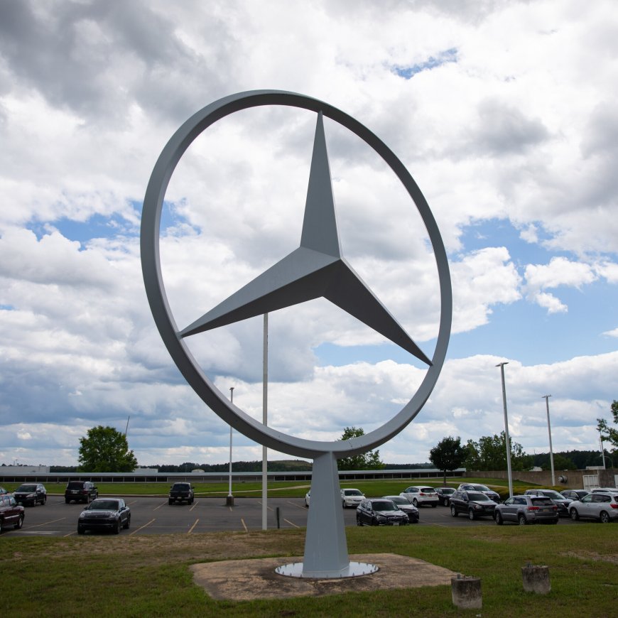 Mercedes to Pay $150 Million Over Claims It Cheated on Emissions Tests