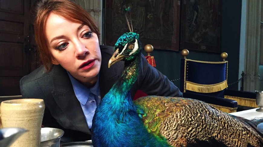 Cunk explores the traditions and trappings of Christmas