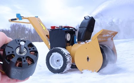 Electric Snowblower Clears the Way With Hobby Parts