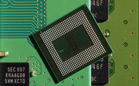 The Daring Attempt to End the Memory Shortage Crisis