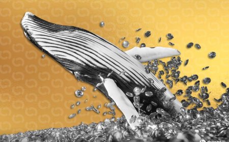 Satoshi-Era Bitcoin Whale Moves $180M in BTC to Coinbase