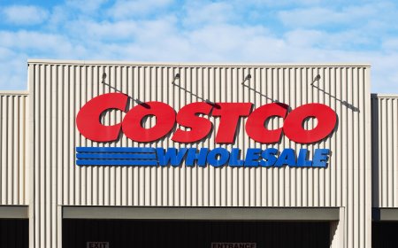 The $7 Costco Staple I Stock in My Fridge in January (I Eat It for Breakfast, Lunch, and Dinner)