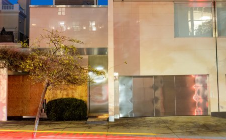 Celebrity Listings From Anthony Hopkins, Larry Ellison, Maria Bello and More