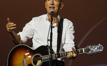 Springsteen Denounces ICE Deployments and Renee Good’s Killing