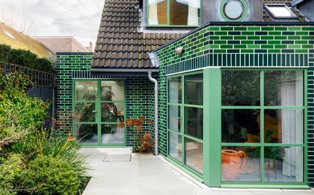 A Green ‘Monster’ Hides on a Quiet London Street