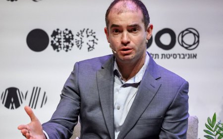 A new test for AI labs: Are you even trying to make money?