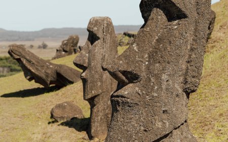 Book Review: ‘Island at the Edge of the World,’ by Mike Pitts