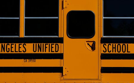 Los Angeles School Desegregation Policy Hurts White Students, Lawsuit Says