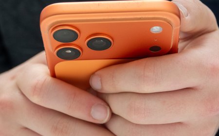 Social Media Giants Face Landmark Legal Tests on Child Safety