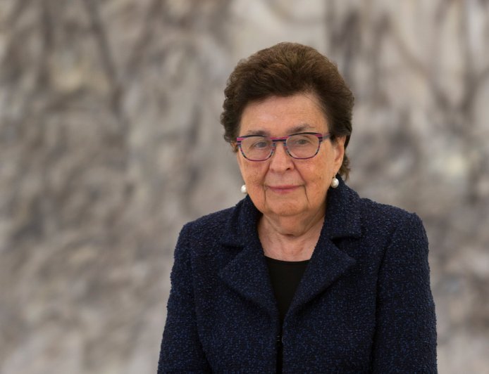 Art Stars Honor a Dealer and Her Labor of Love