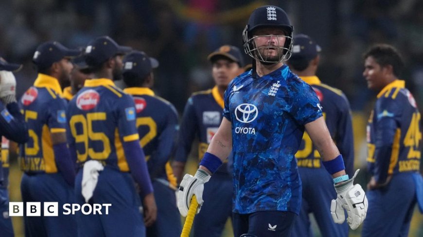 England spun out by Sri Lanka in first ODI