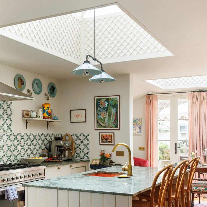 A Kitchen With a ‘Grown-Up Feeling’