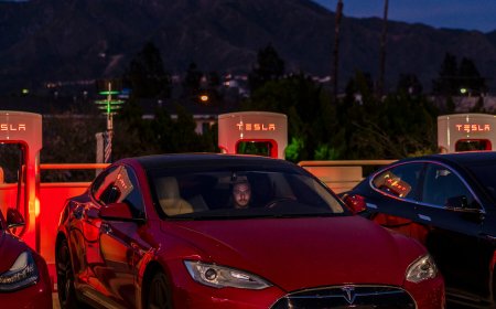 Tesla’s Model S, Soon to Be History, Changed the Auto Industry