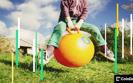 Bitcoin can bounce higher — but the market still lacks fuel for a real run