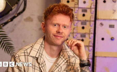 I thought being deaf would mean I couldn't be a dating show contestant - now I'm starring in one