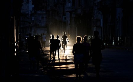 Life in Cuba Under Trump's Pressure Campaign: No Electricity, No Oil, and Impossible Choices