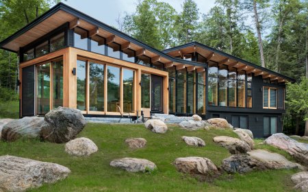 You Can Soon Rent the ‘Heated Rivalry’ Cottage