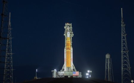 NASA Eyes March Artemis II Launch After Hydrogen Leaks Delay Moon Mission