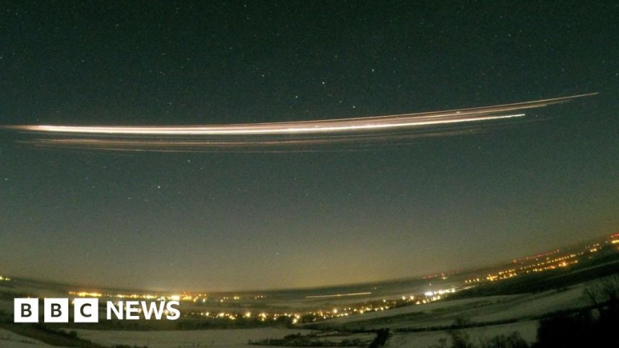 SpaceX rocket fireball linked to plume of polluting lithium