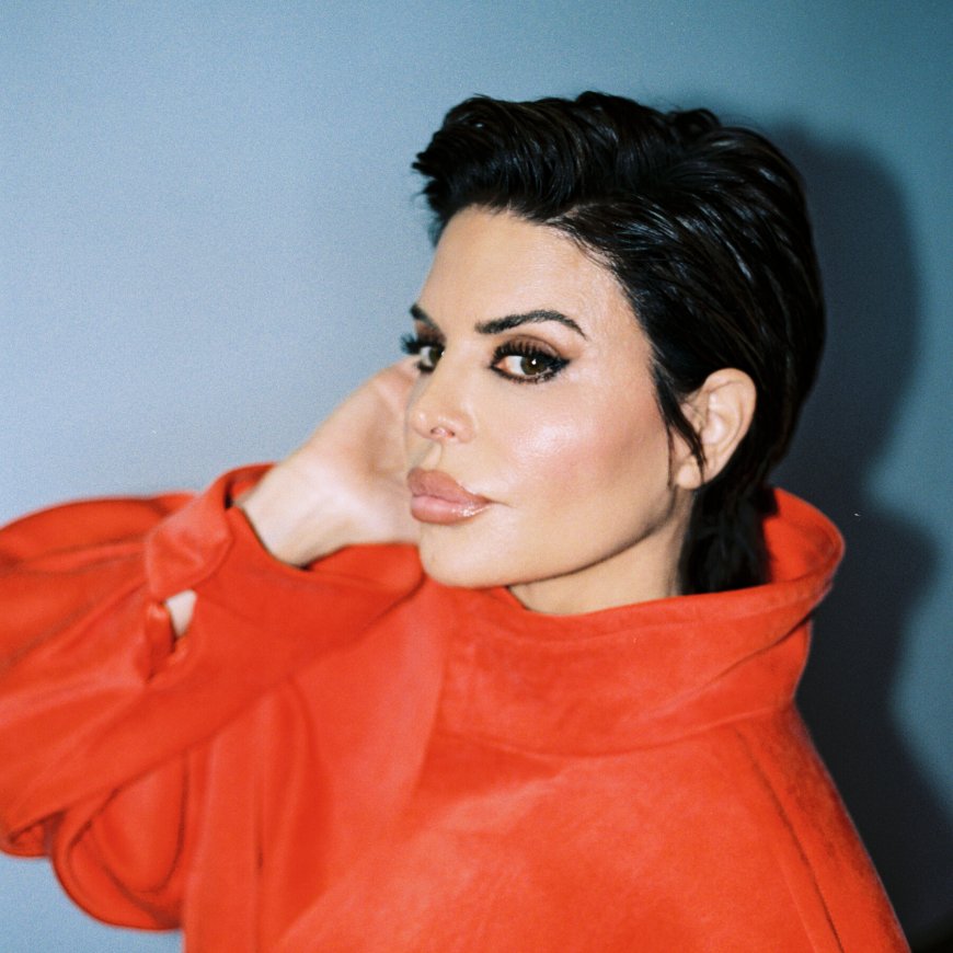 Lisa Rinna Tells All in New Memoir, Including ‘Real Housewives’ and More