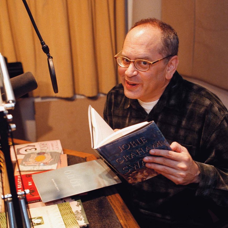 Michael Silverblatt, NPR’s ‘Bookworm’ Who Interviewed Authors, Dies at 73