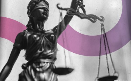 Supreme Court Declines AI Copyright Case, Extending Legal Setback for AI-Generated Works