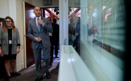 A Congress That Has Made Itself Irrelevant Plays Catch-Up as Trump Unilaterally Pushes US Into War