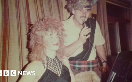 'Shh please girls' - the night 11-year-old Gary Barlow left clubgoers gobsmacked