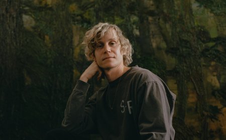 Fusing the Personal and the Political, With Monumental Results