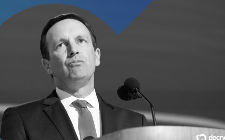 Senator Flags White House 'Corruption' Concerns Over Iran War Predictions Markets