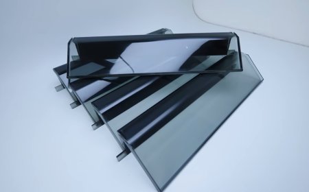 Clear Resin Casting Replicates Old Acrylic for Selectric Repair