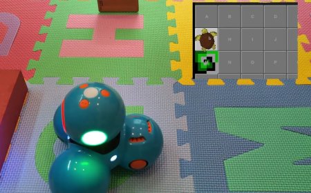 Real Robot Makes Debut in Programming Game