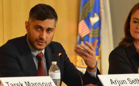 Top Democrat on House committee questions Kraken's Federal Reserve account