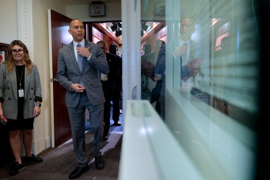 A Congress That Has Made Itself Irrelevant Plays Catch-Up as Trump Unilaterally Pushes US Into War