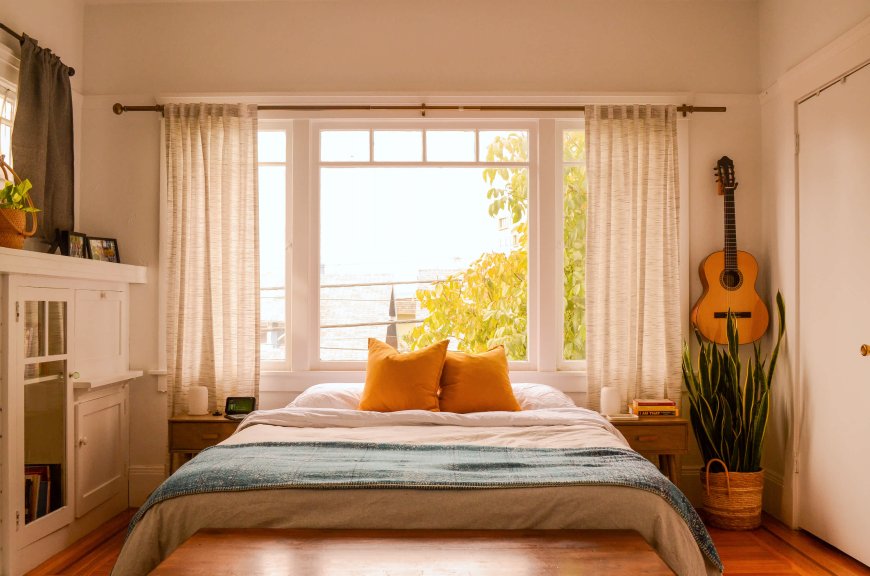 Quince’s Linen Sheets That Keep Selling Out Are Back in the Most Gorgeous Color