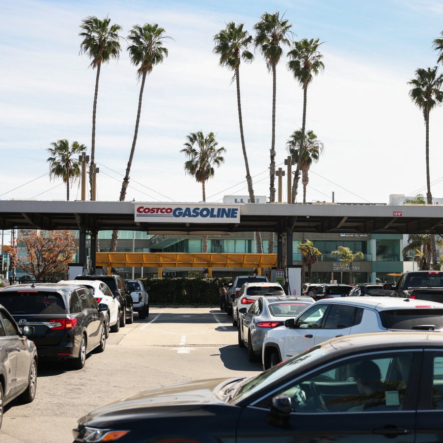 Oil and Natural Gas Prices Keep Climbing as Iran Attacks Escalate