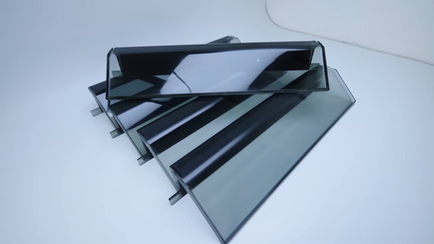 Clear Resin Casting Replicates Old Acrylic for Selectric Repair