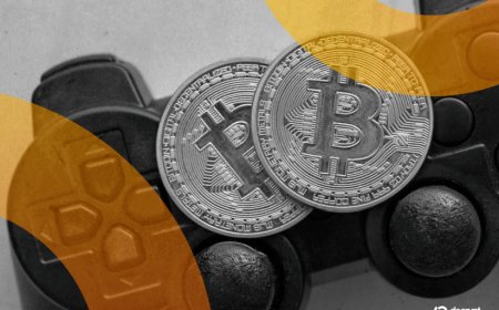 This 'Space Invaders' Clone Game Pays Real Bitcoin—If You're Skilled, Lucky or Rich