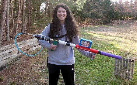 Emergency Bolt-Action Launcher for EpiPens